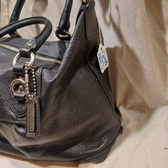 Coach Ashley - Picture 4 of 11